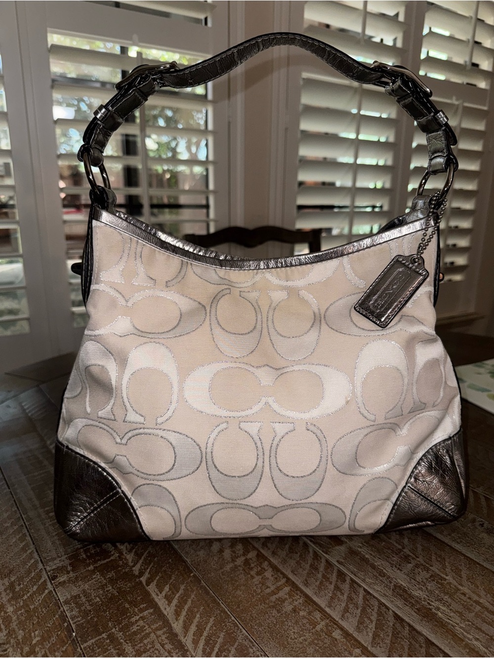 LIKE NEW, Coach white/ sateen silver Peyton signature Hobo.